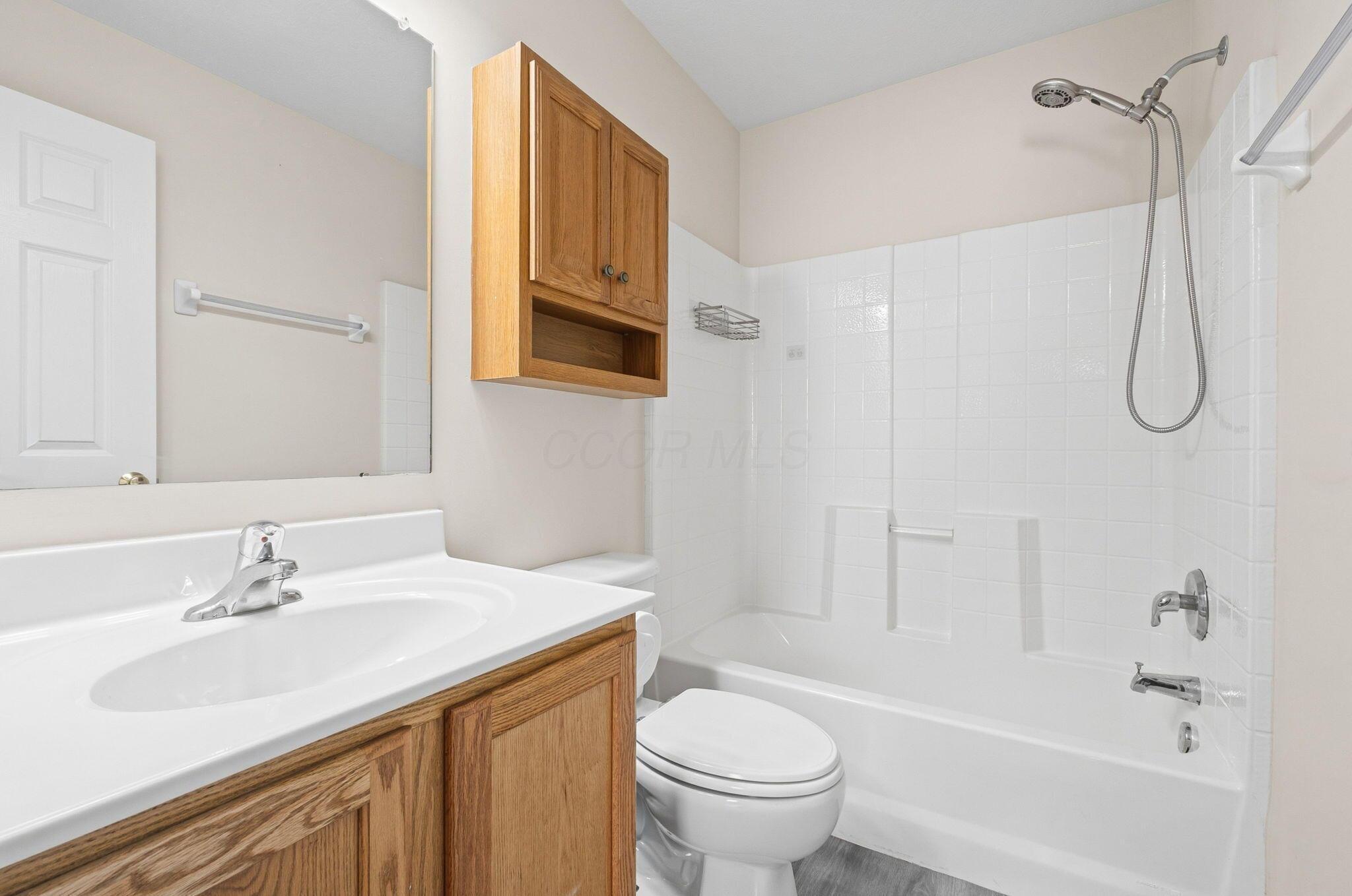 5183 Baker Ridge Drive Columbus, OH 43228 - Photo 31 of 39