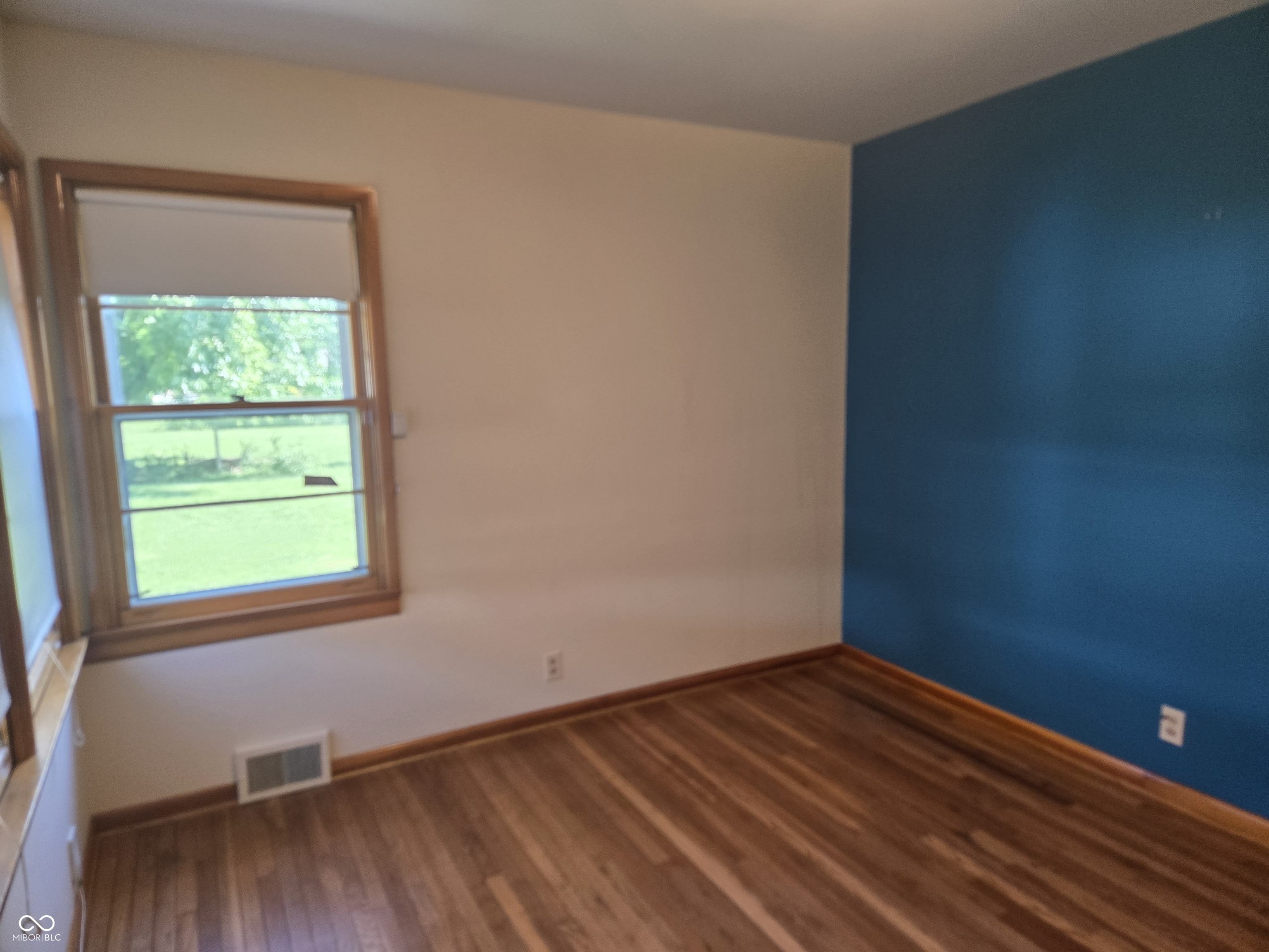 302 Maxwell Road Indianapolis, IN 46217 - Photo 12 of 41 Gallery Image 12