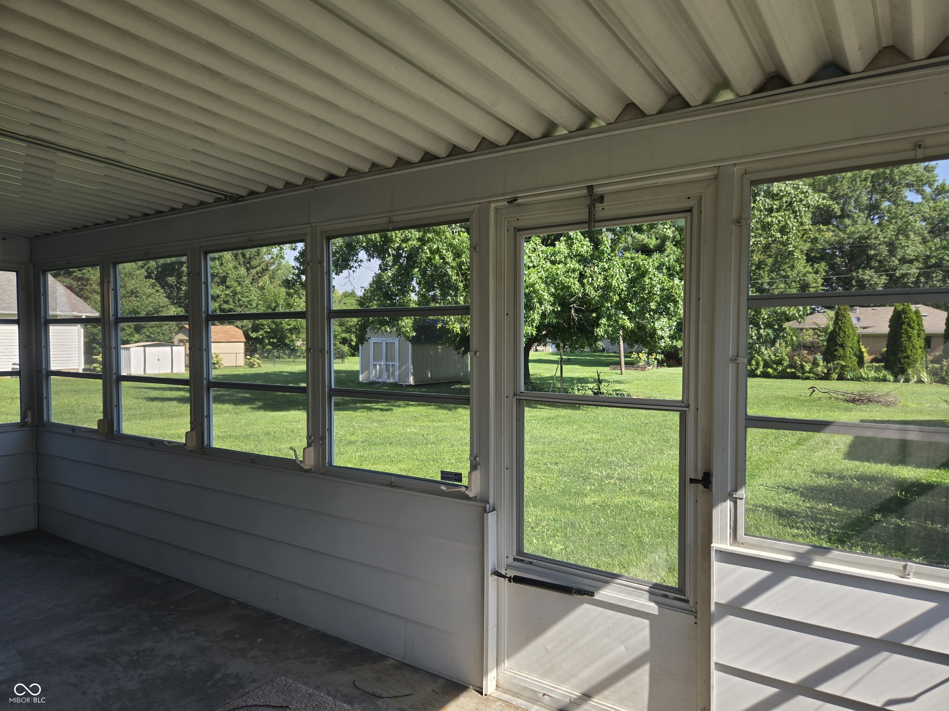 302 Maxwell Road Indianapolis, IN 46217 - Photo 33 of 41 Gallery Image 33