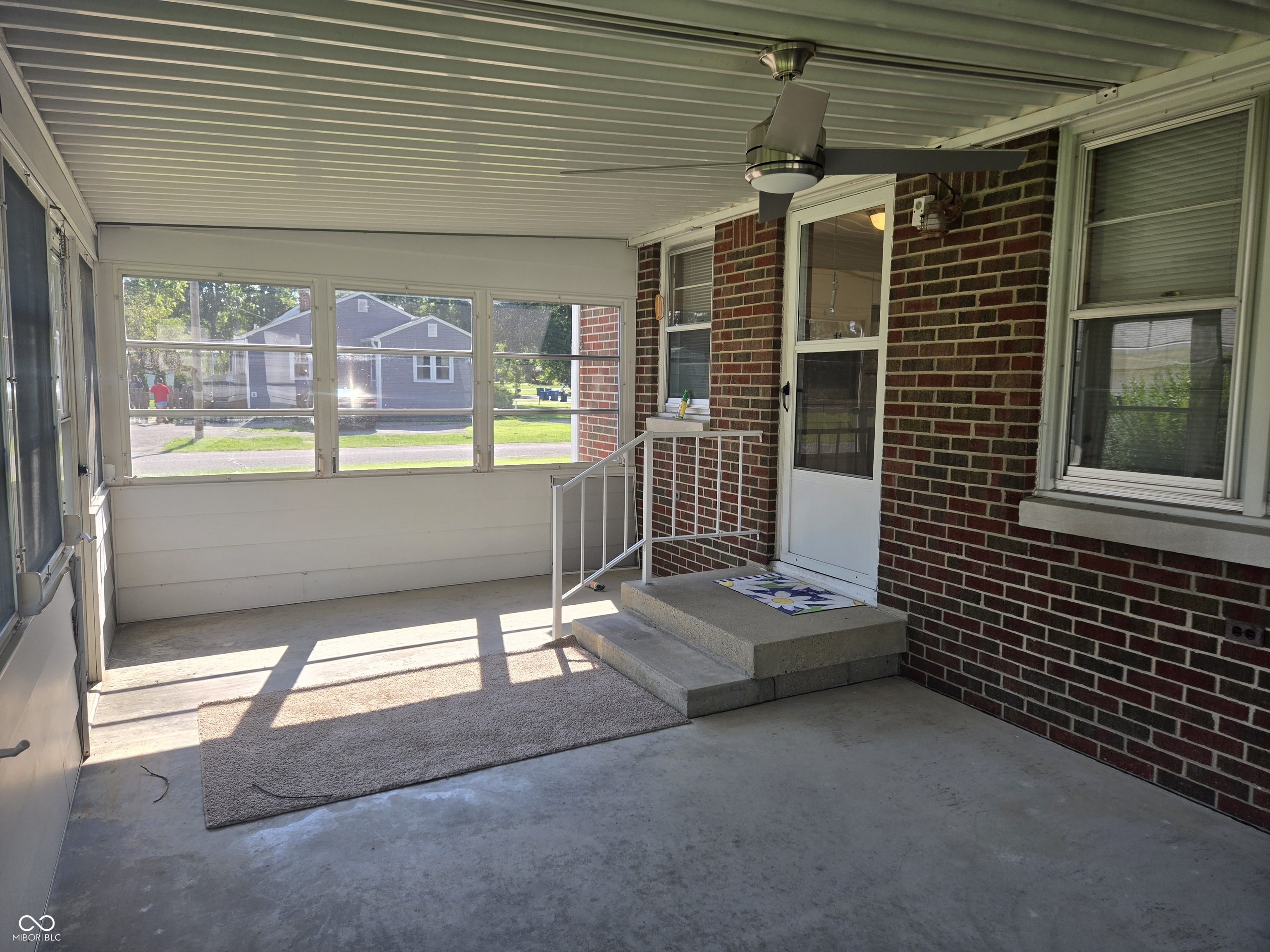 302 Maxwell Road Indianapolis, IN 46217 - Photo 35 of 41 Gallery Image 35
