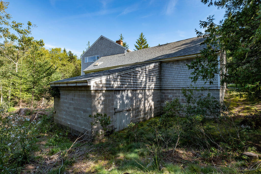 263 Eggemoggin Road Deer Isle, ME 04650 - Photo 48 of 59 LaRoccaLane-46