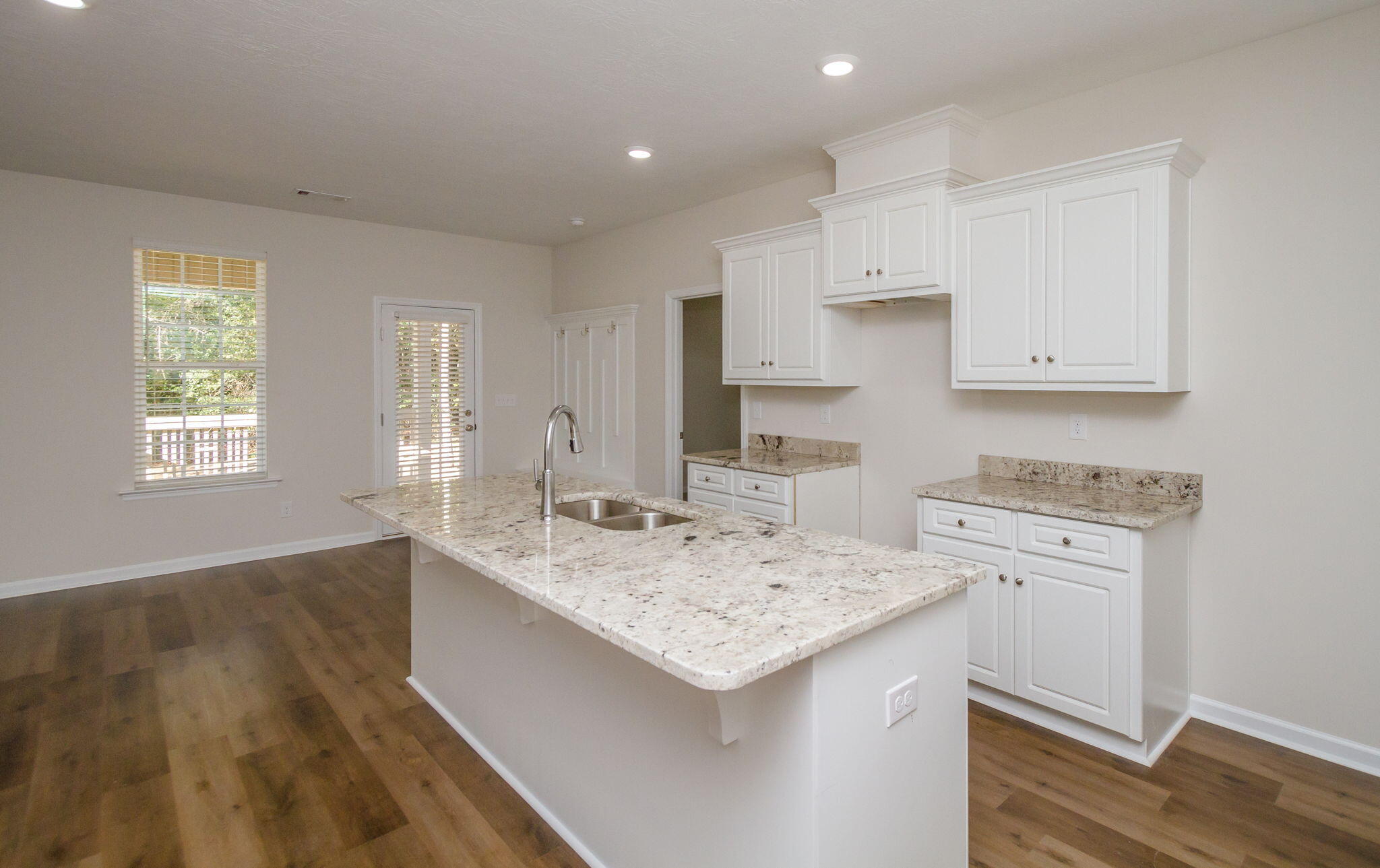 1636 Womrath Road North Augusta, SC 29841 - Photo 28 of 52 island