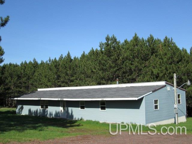 3305 Cedar Bay Road Calumet, MI 49913 - Photo 1 of 14
