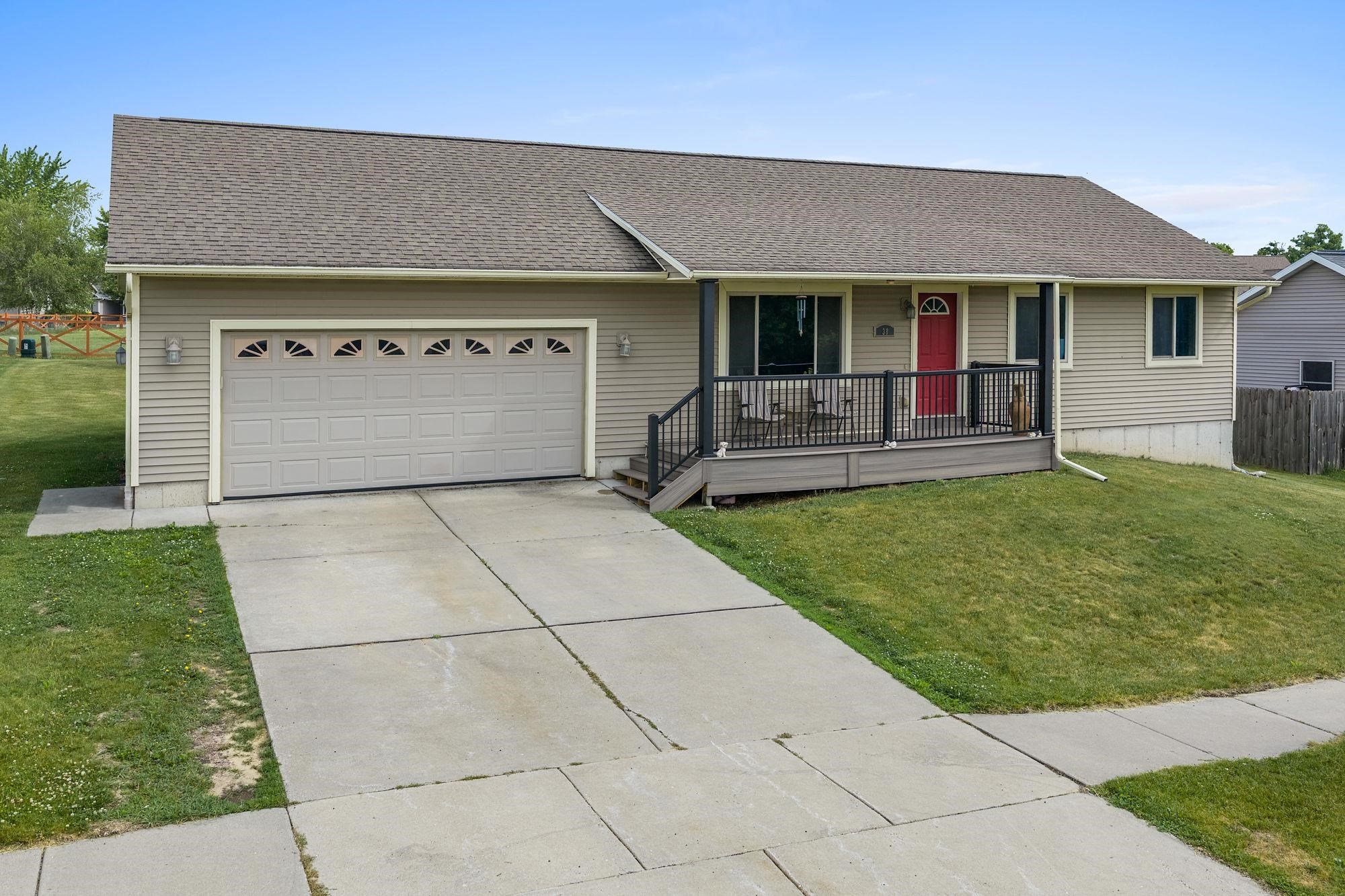 38 Dessa Rain Drive Reedsburg, WI 53959 - Photo 2 of 43
