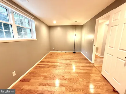 $3,750 | 4630 28th Road South, Unit C, Arlington, VA 22206