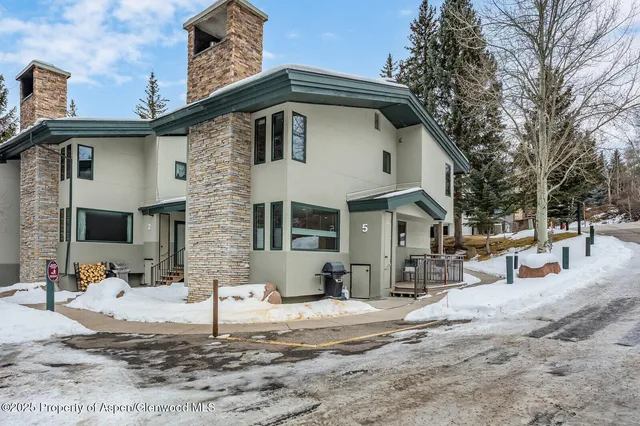 $12,500 | 135 Carriage Way, Unit 5, Snowmass Village, CO 81615