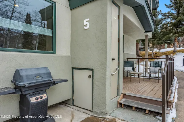 $12,500 | 135 Carriage Way, Unit 5, Snowmass Village, CO 81615