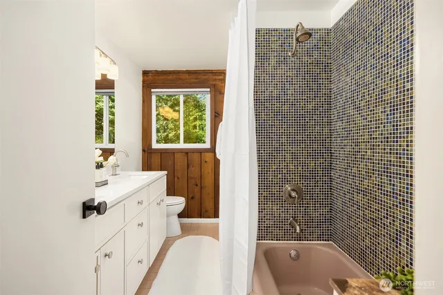 $878,750 | 5836 Battle Point Drive Northeast, Bainbridge Island, WA 98110