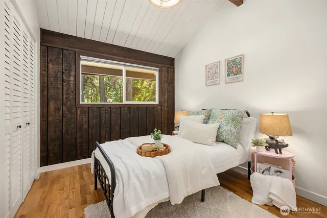 $878,750 | 5836 Battle Point Drive Northeast, Bainbridge Island, WA 98110