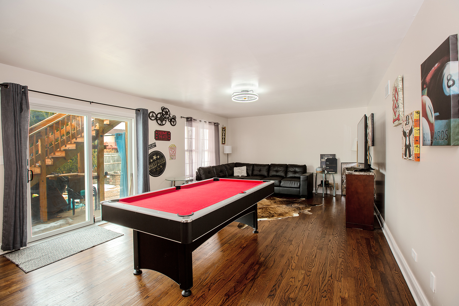 443 Danielle Road Matteson, IL 60443 - Photo 14 of 31 a room with furniture and pool table