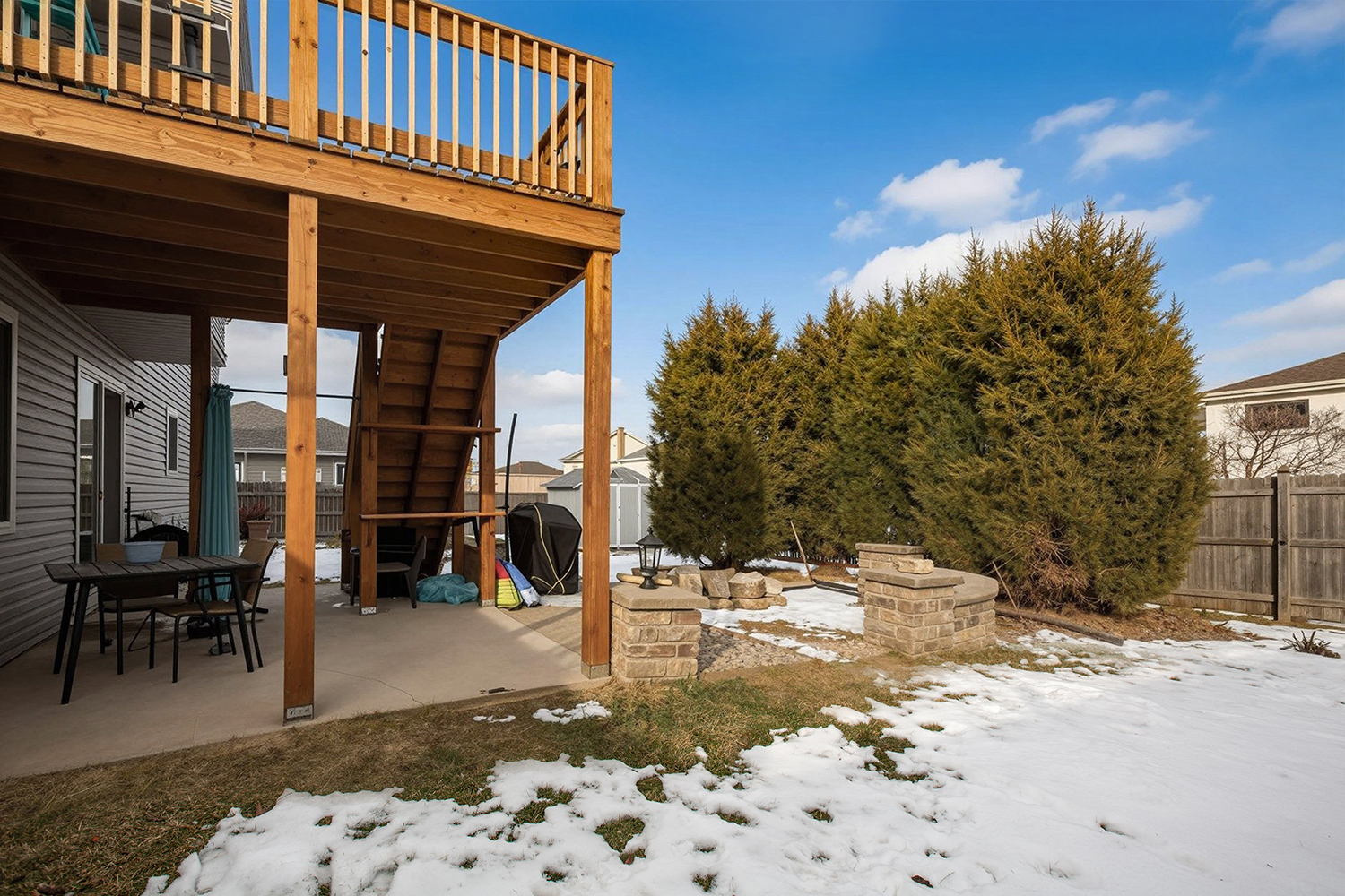 443 Danielle Road Matteson, IL 60443 - Photo 30 of 31 a view of outdoor space with seating area