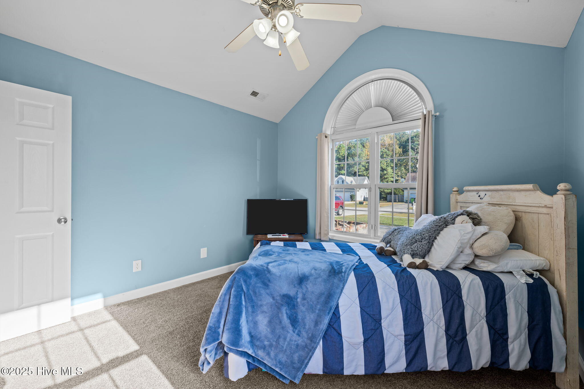 155 MacDonald Boulevard Havelock, NC 28532 - Photo 16 of 36 guest bedroom #1