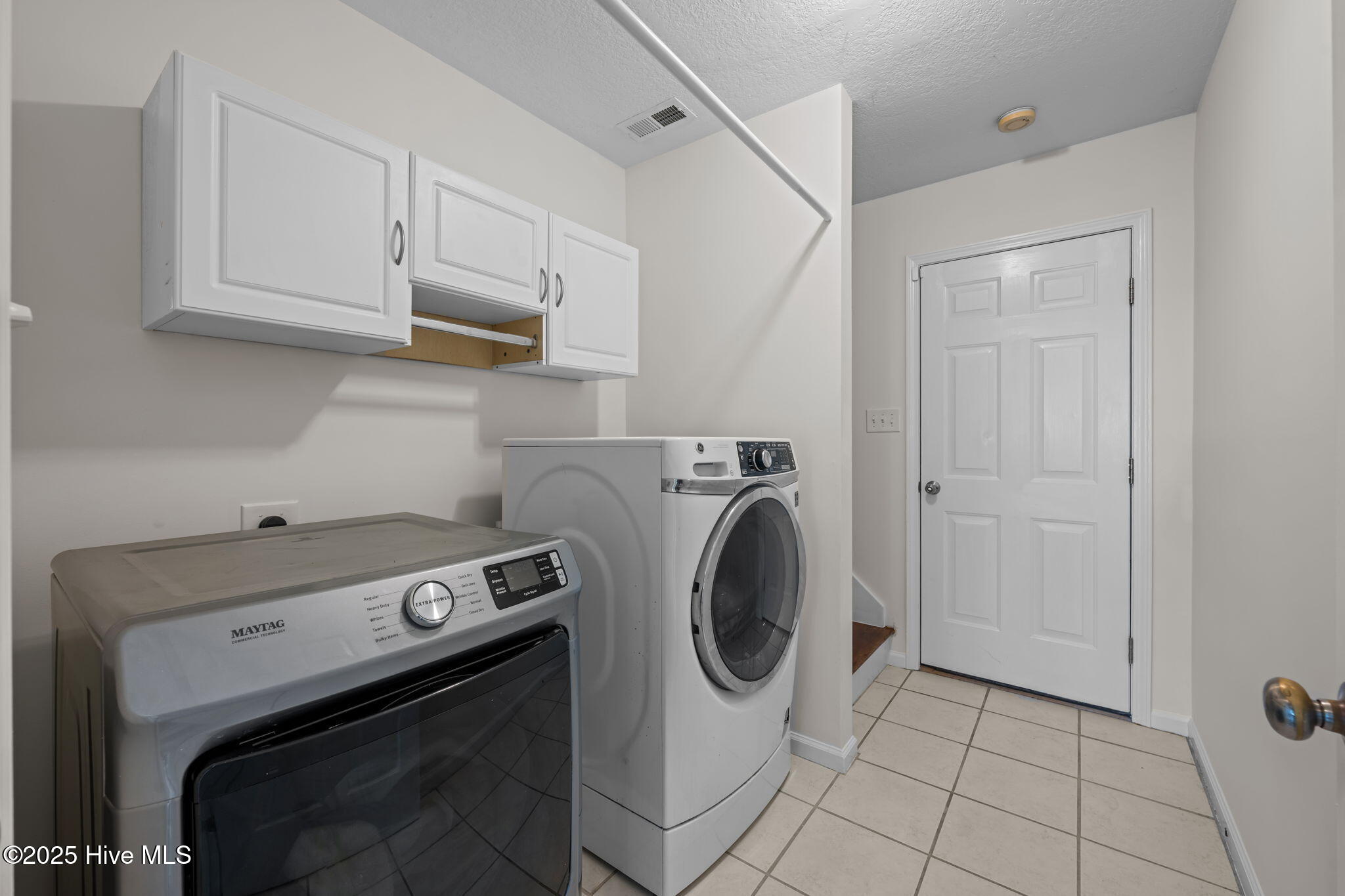 155 MacDonald Boulevard Havelock, NC 28532 - Photo 28 of 36 laundry/ utility room