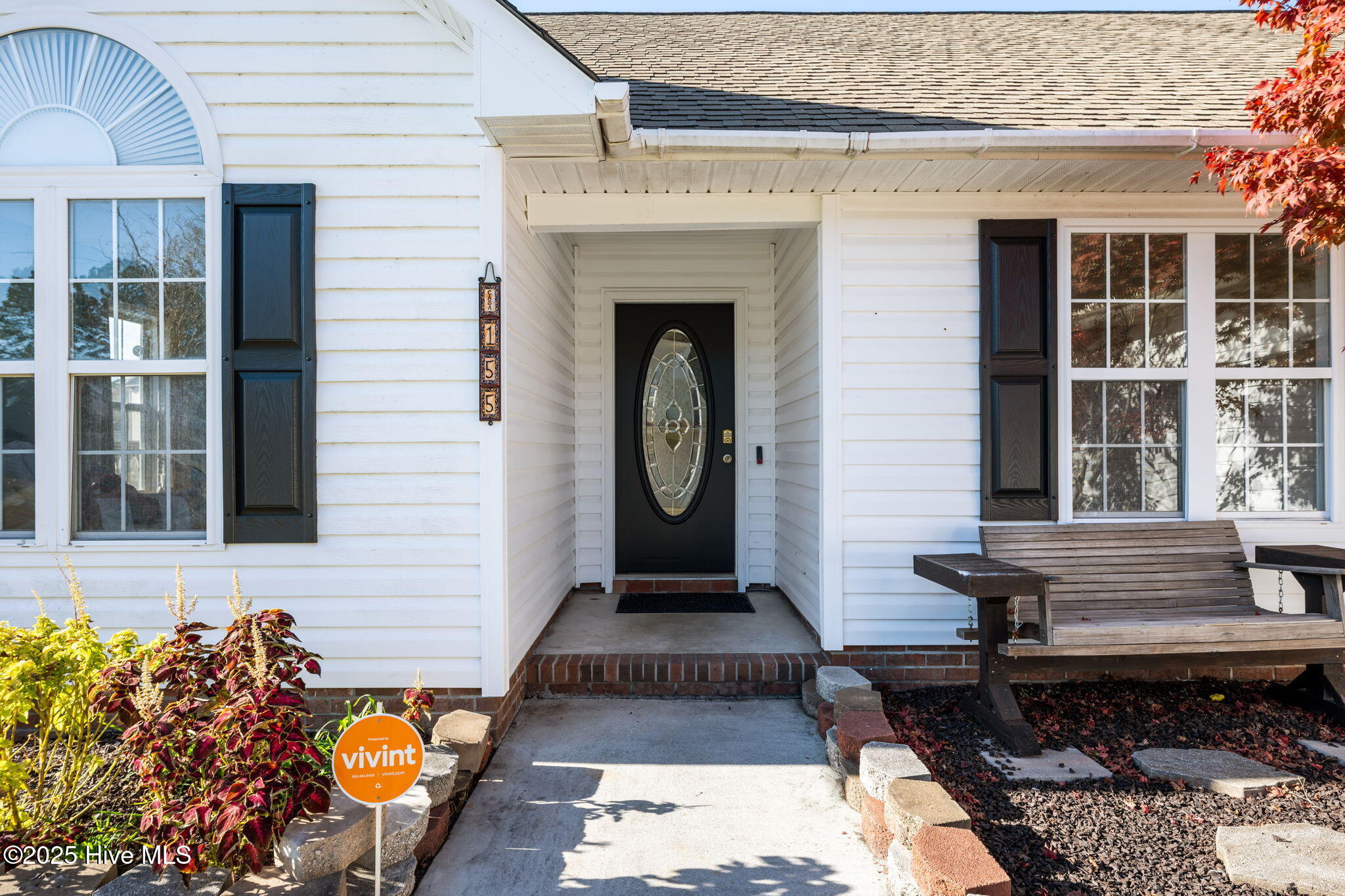 155 MacDonald Boulevard Havelock, NC 28532 - Photo 4 of 36 front door