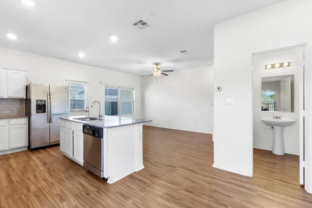 $1,949 | 189 Andross Lane, Bastrop, TX 78602