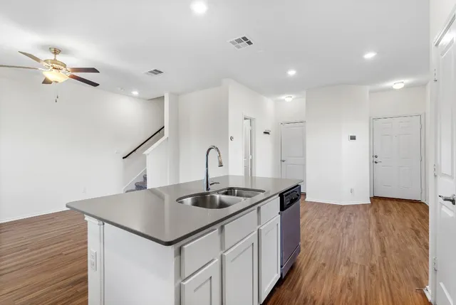 $1,949 | 189 Andross Lane, Bastrop, TX 78602