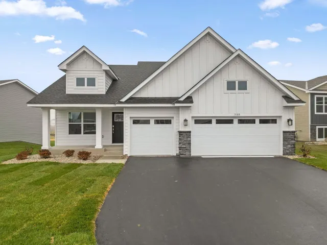 $389,370 | 5185 87th Street Northeast, Monticello, MN 55362