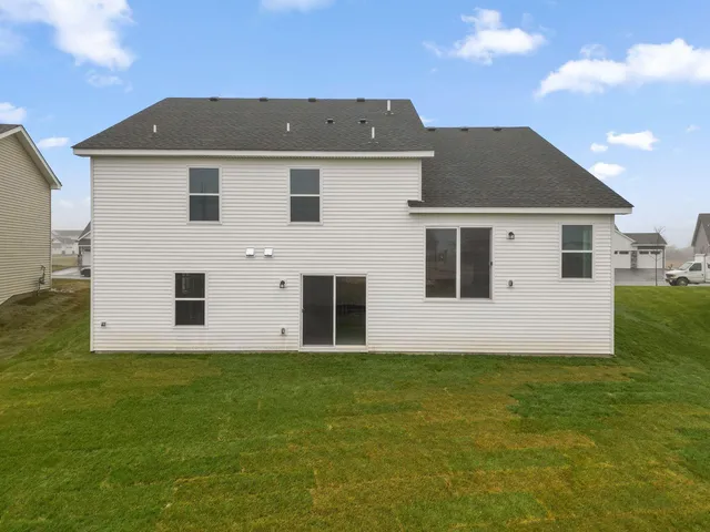 $377,520 | 5185 87th Street Northeast, Monticello, MN 55362