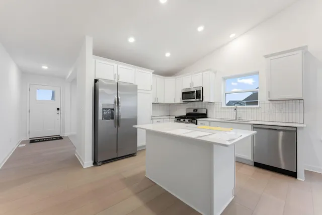 $377,520 | 5185 87th Street Northeast, Monticello, MN 55362