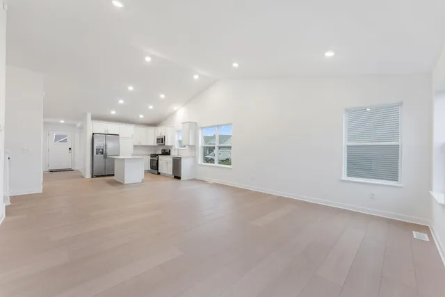 $377,520 | 5185 87th Street Northeast, Monticello, MN 55362