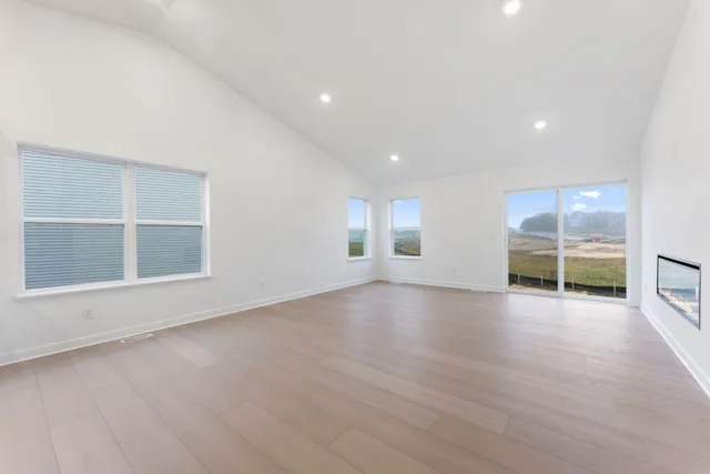 $377,520 | 5185 87th Street Northeast, Monticello, MN 55362