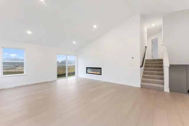 $377,520 | 5185 87th Street Northeast, Monticello, MN 55362