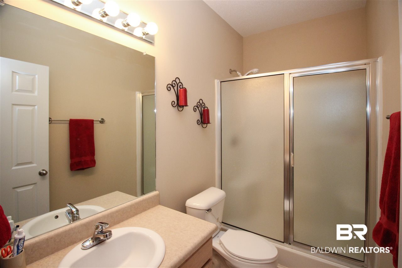 2651 South Juniper Street, Unit 302 Foley, AL 36535 - Photo 11 of 12 Bathroom 2