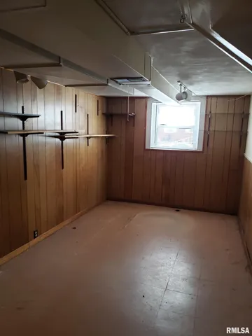 $1,795 | 1632 Monterey Court, Bettendorf, IA 52722