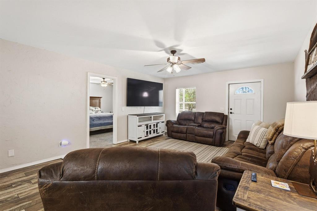 521 County Road Blossom, TX 75416 - Photo 6 of 40