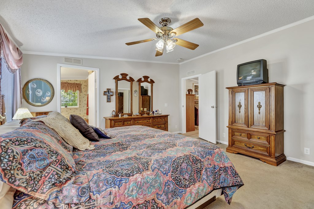 24894 Ranch Road 385 Harper, TX 78631 - Photo 11 of 30 Gallery Image 11