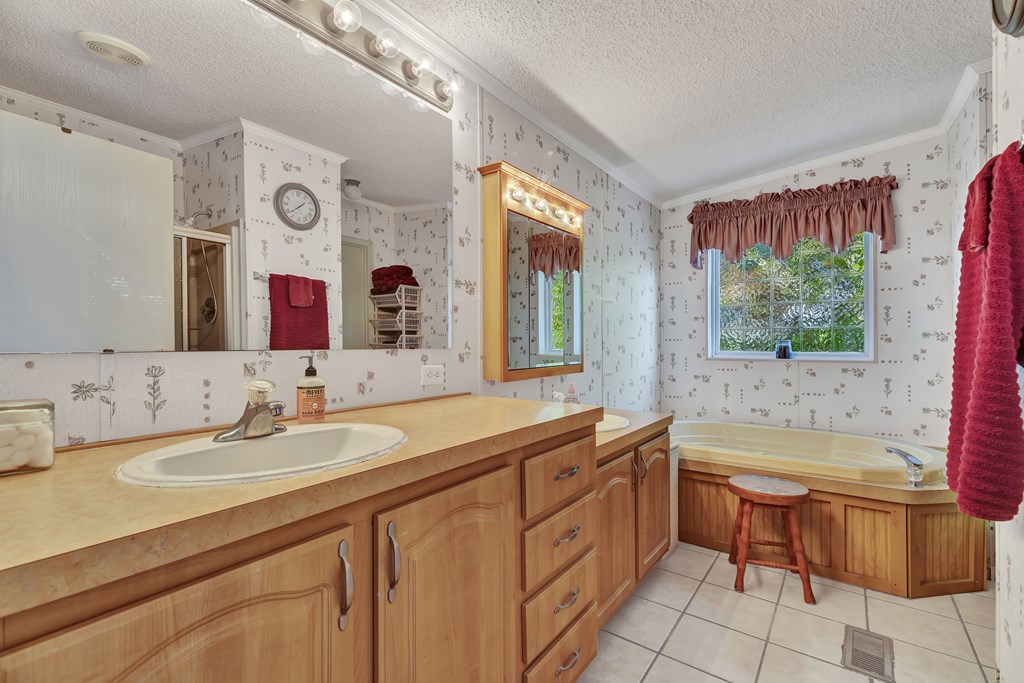 24894 Ranch Road 385 Harper, TX 78631 - Photo 12 of 30 Gallery Image 12