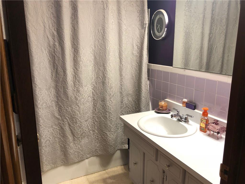 451 Slate Run Road Greensburg, PA 15601 - Photo 12 of 25 Main Bath.