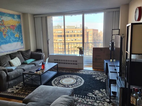 $2,500 | 44 Washington Street, Unit 703, Brookline, MA 02445