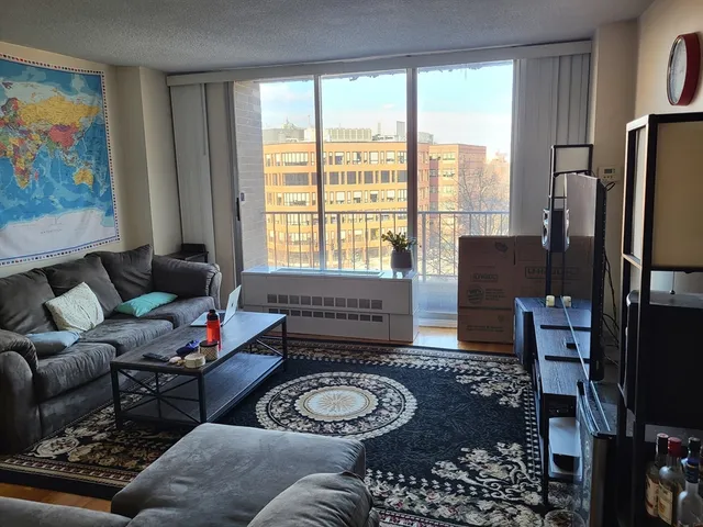 $2,600 | 44 Washington Street, Unit 703, Brookline, MA 02445