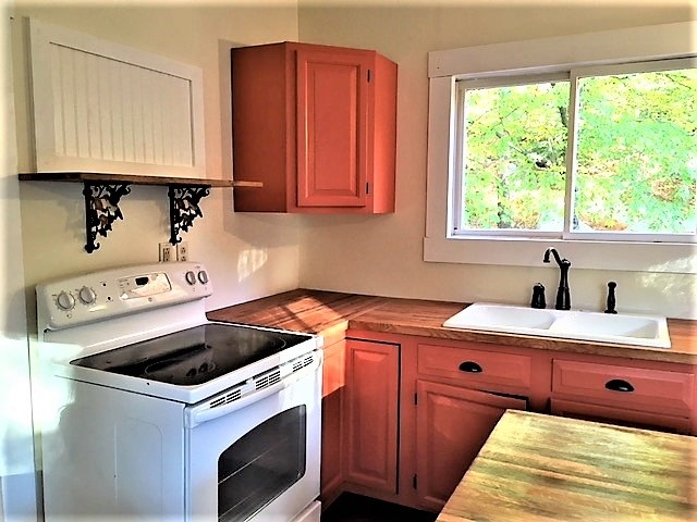 37 Webb Hill Road Fitzwilliam, NH 03447 - Photo 3 of 39