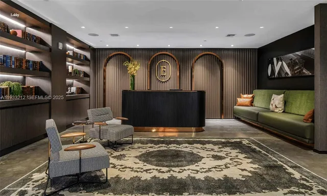 $6,980 | 398 Northeast 5th Street, Unit 1417, Miami, FL 33132