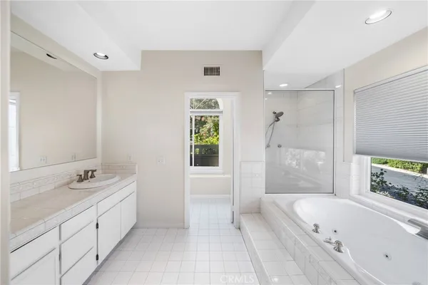 $795,000 | 4023 Pala Mesa Oaks Drive, Fallbrook, CA 92028