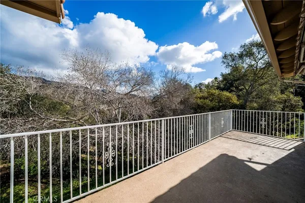 $795,000 | 4023 Pala Mesa Oaks Drive, Fallbrook, CA 92028