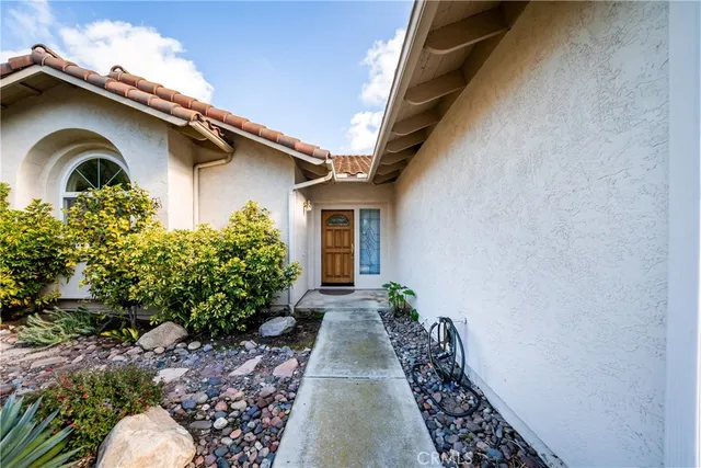 $795,000 | 4023 Pala Mesa Oaks Drive, Fallbrook, CA 92028