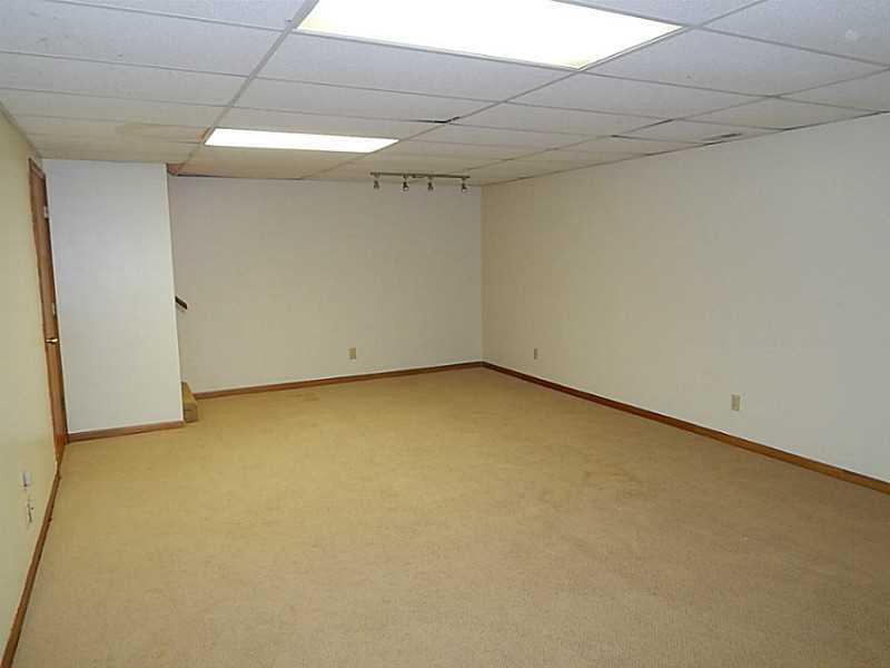 3080 Fairfield Pike Springfield, OH 45502 - Photo 17 of 25