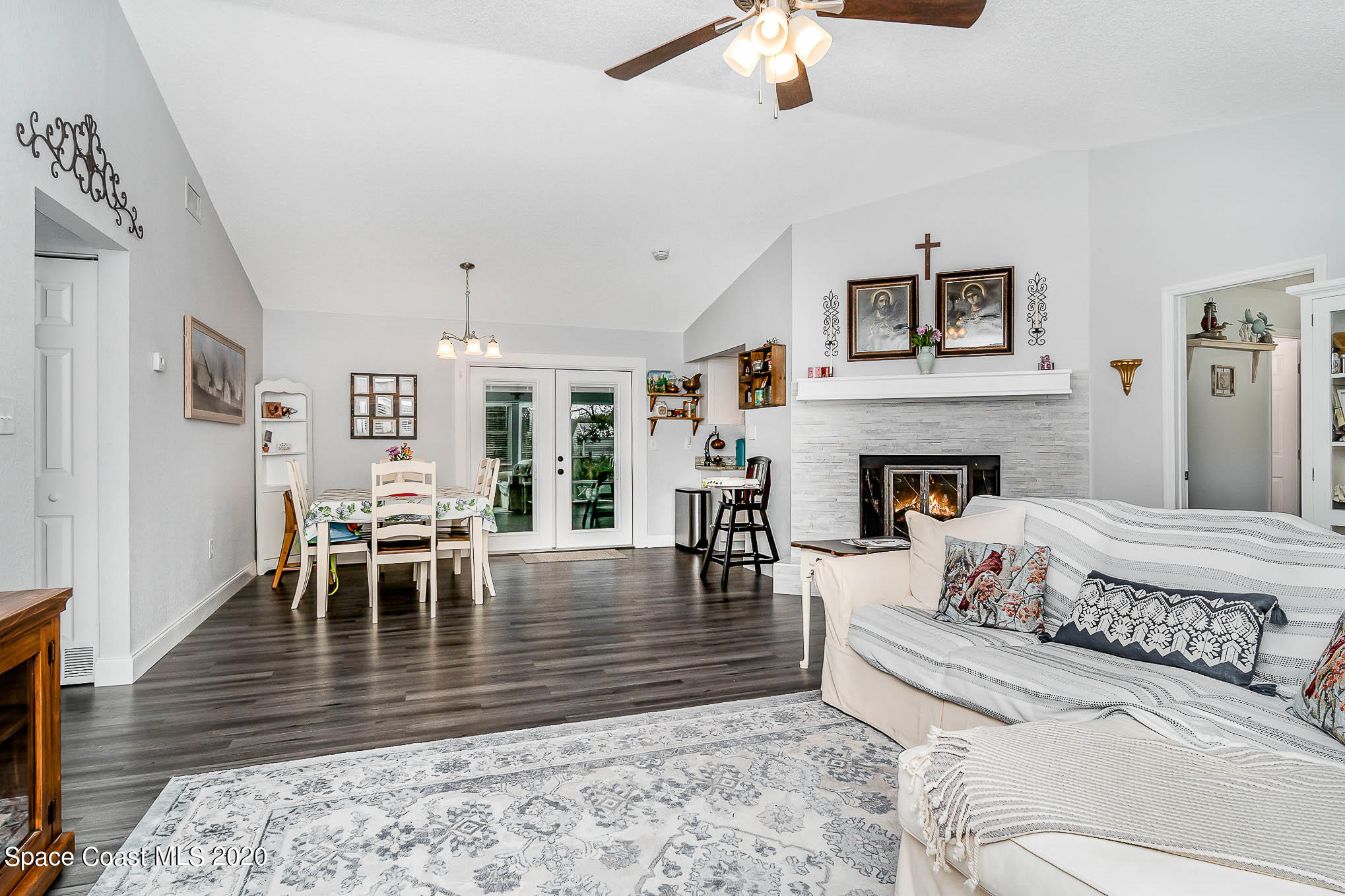 4350 Hunter Street Mims, FL 32754 - Photo 5 of 26 Great Room v2