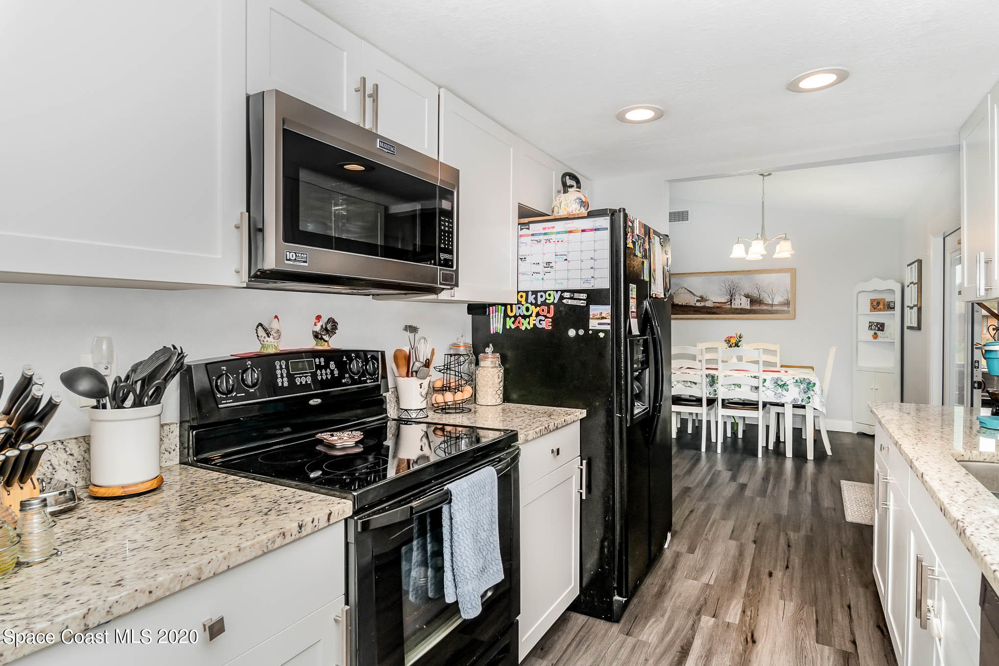 4350 Hunter Street Mims, FL 32754 - Photo 8 of 26 Kitchen v1