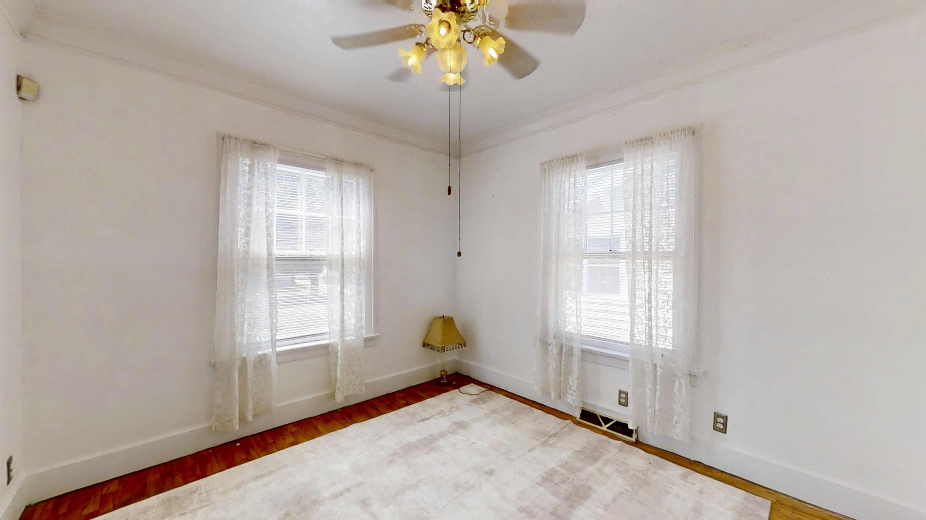 737 Cherry Street Hammond, IN 46324 - Photo 12 of 43 3000x1687