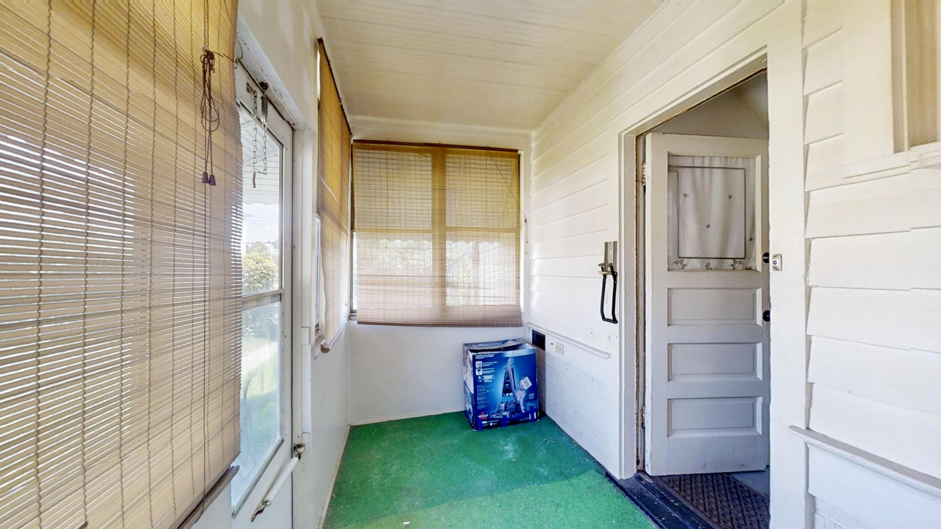 737 Cherry Street Hammond, IN 46324 - Photo 20 of 43 3000x1687