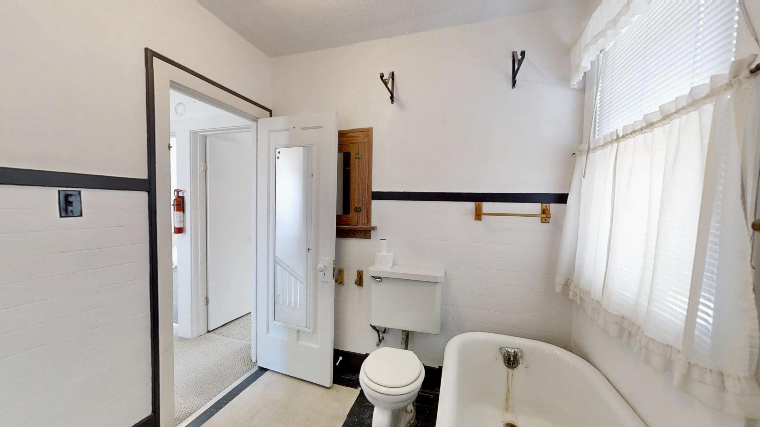 737 Cherry Street Hammond, IN 46324 - Photo 24 of 43 3000x1687