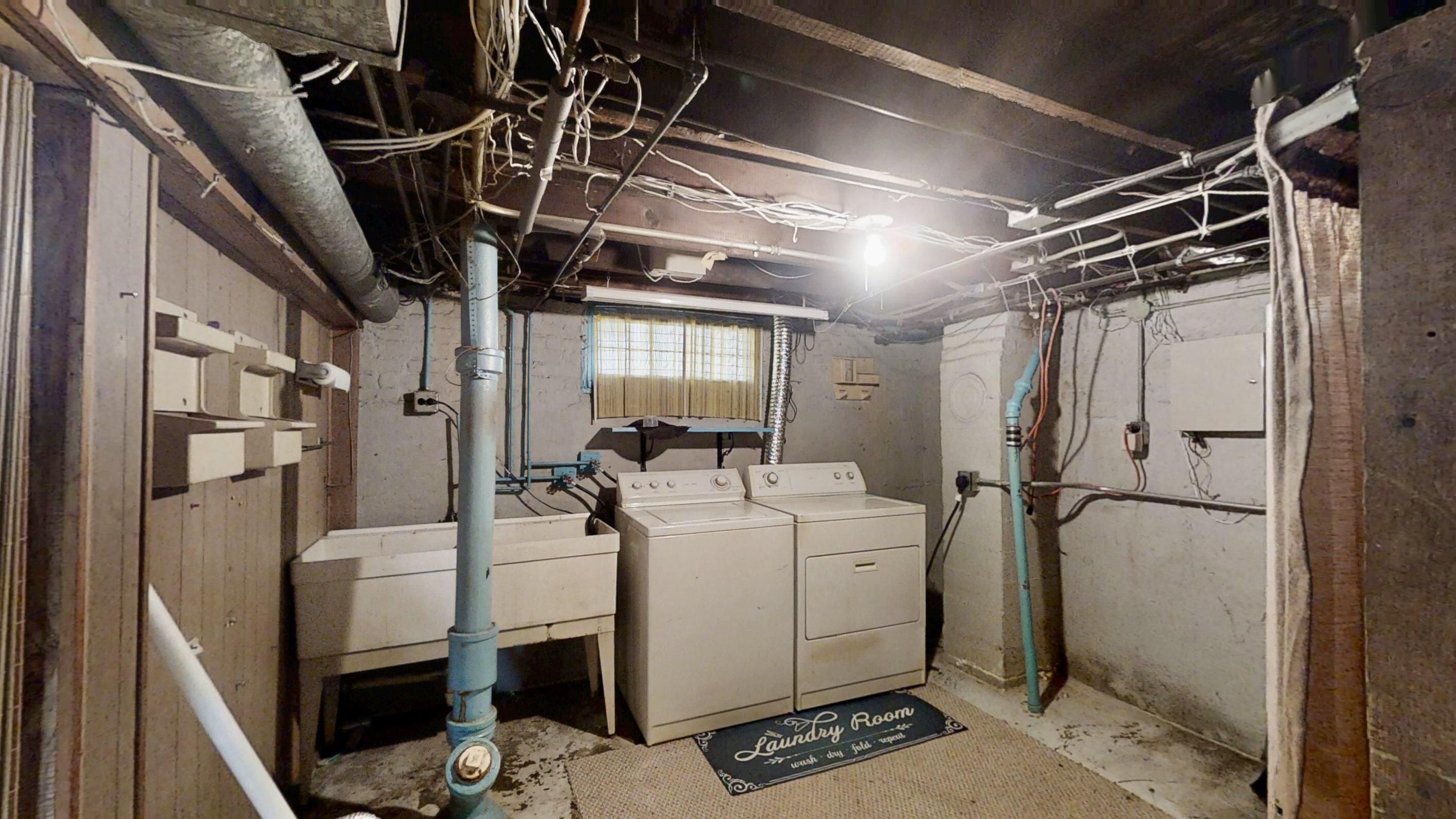 737 Cherry Street Hammond, IN 46324 - Photo 35 of 43 2828x1591