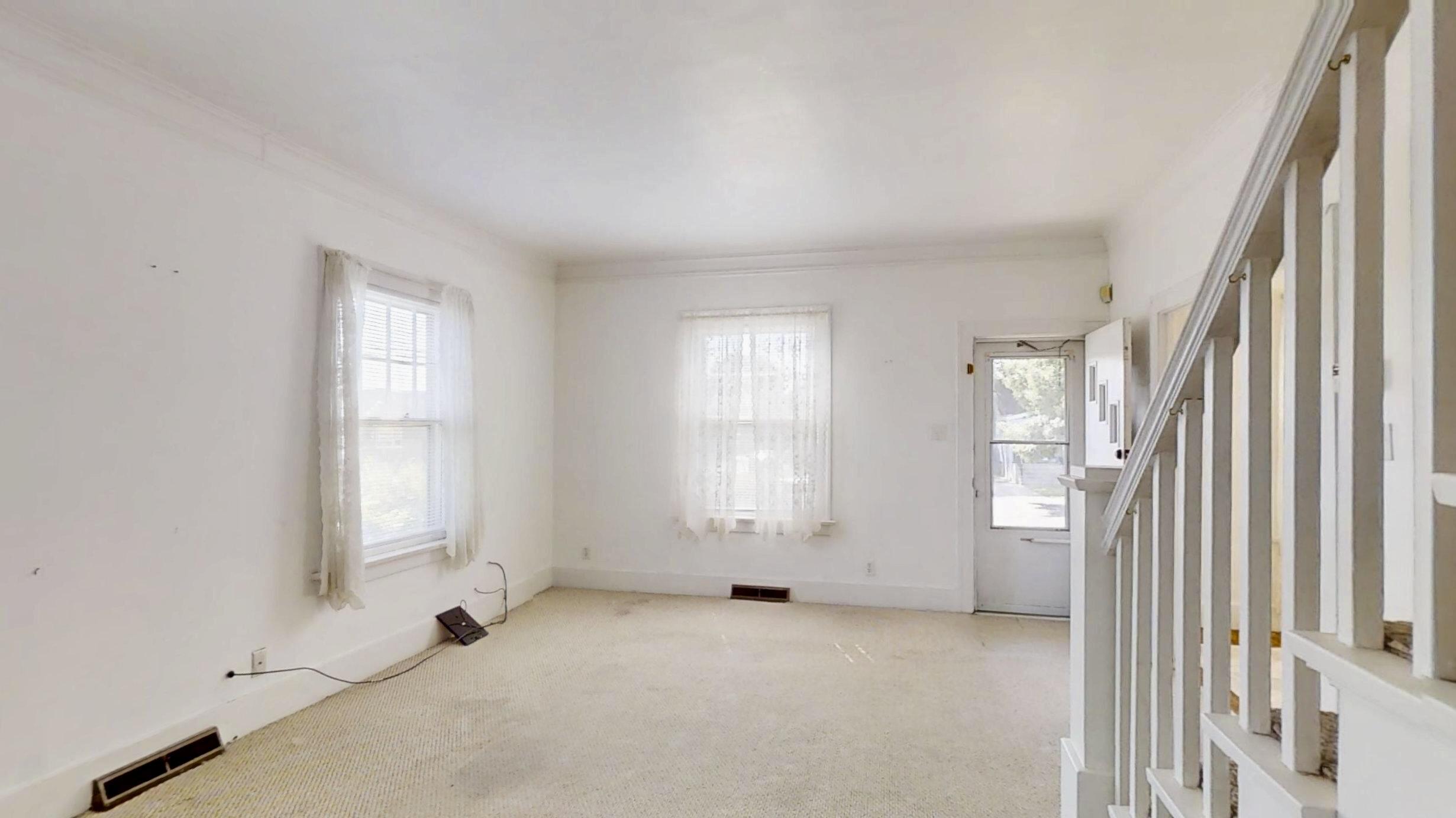 737 Cherry Street Hammond, IN 46324 - Photo 9 of 43 2461x1384