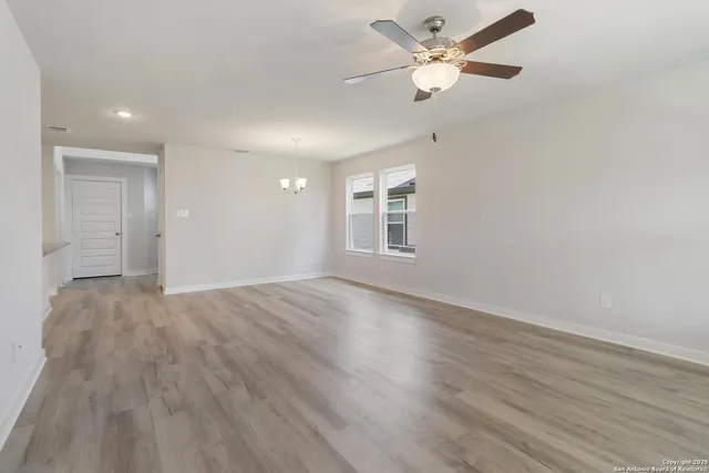 $330,282 | 5915 Willow Point Boulevard, San Antonio, TX 78220