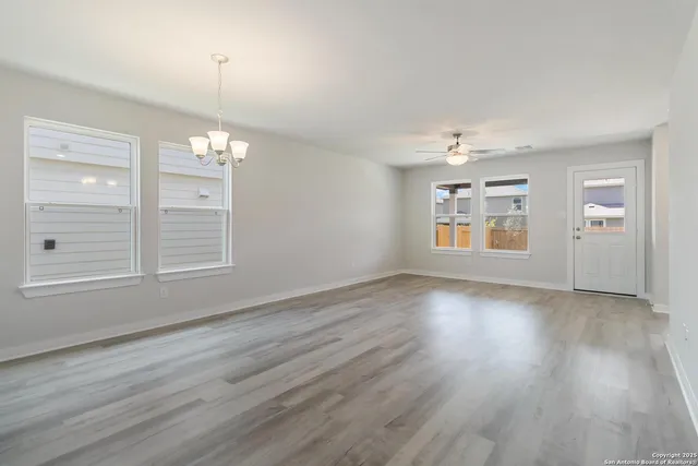 $330,282 | 5915 Willow Point Boulevard, San Antonio, TX 78220