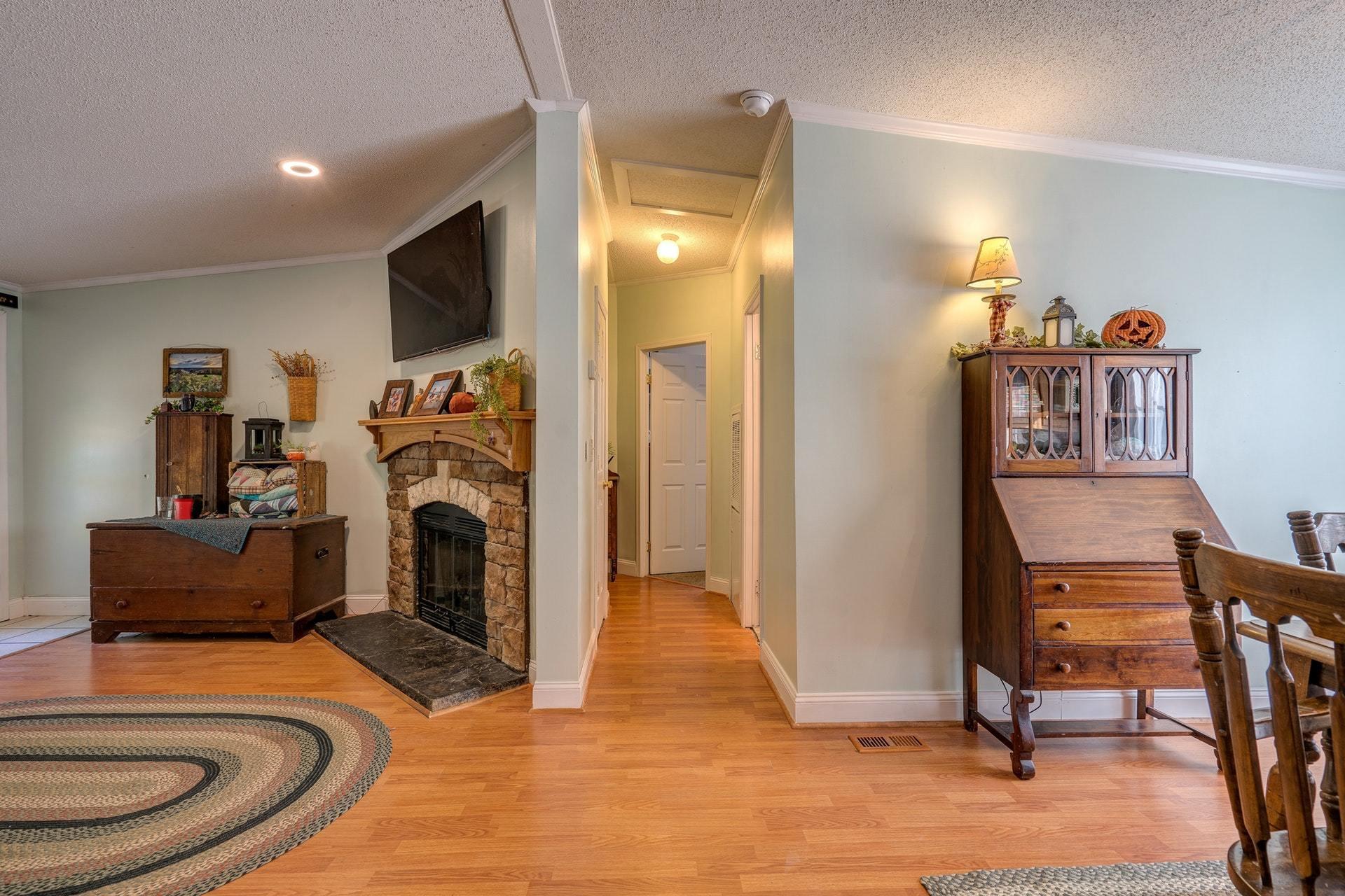 99 Stage Road Buchanan, VA 24066 - Photo 14 of 27 Fam Rm-Hallway-Dining Area